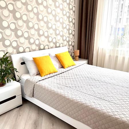 Osapart Beautiful Apartment In A Complex Semycvit Lviv Buitenkant foto