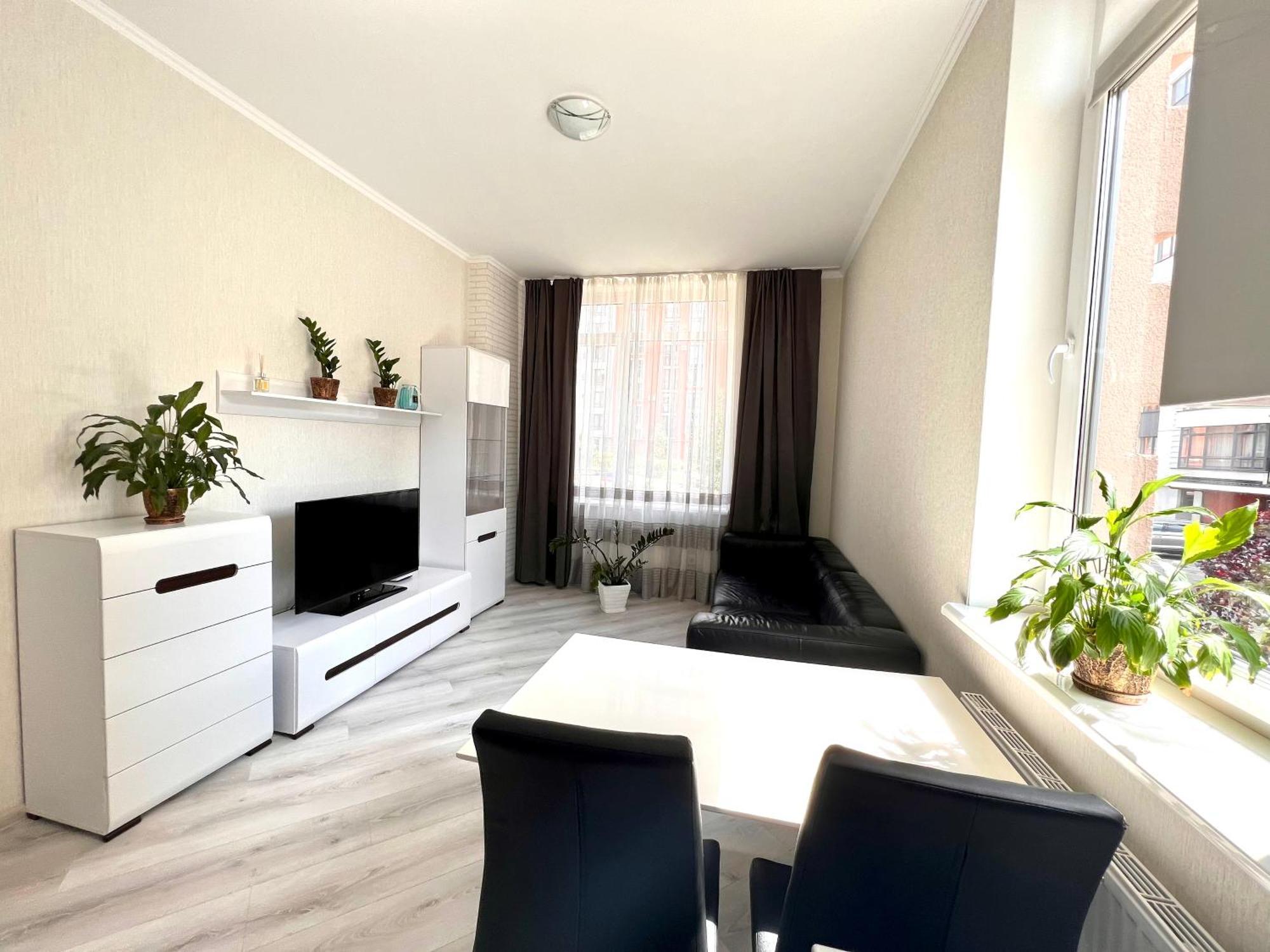 Osapart Beautiful Apartment In A Complex Semycvit Lviv Buitenkant foto
