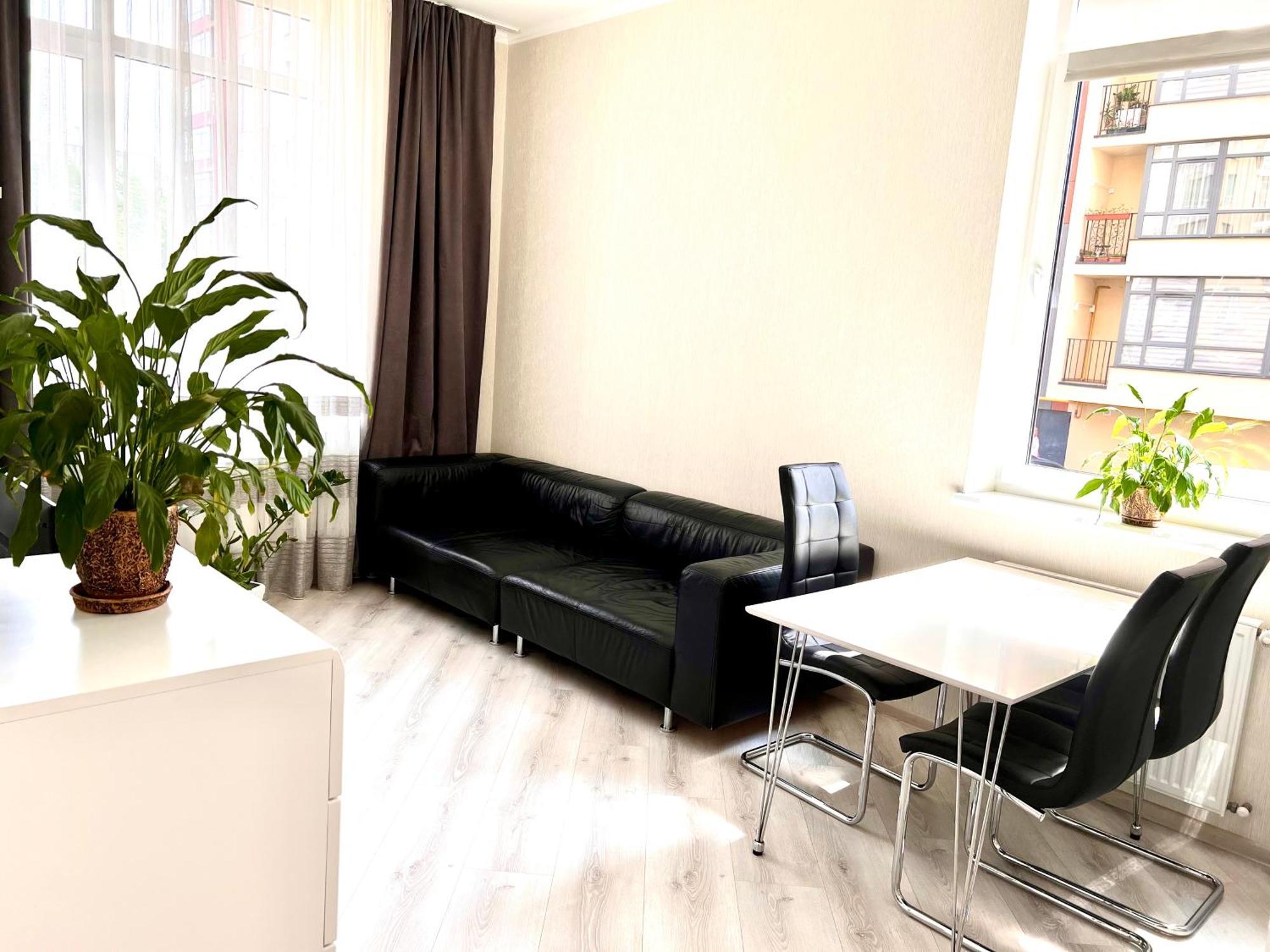 Osapart Beautiful Apartment In A Complex Semycvit Lviv Buitenkant foto