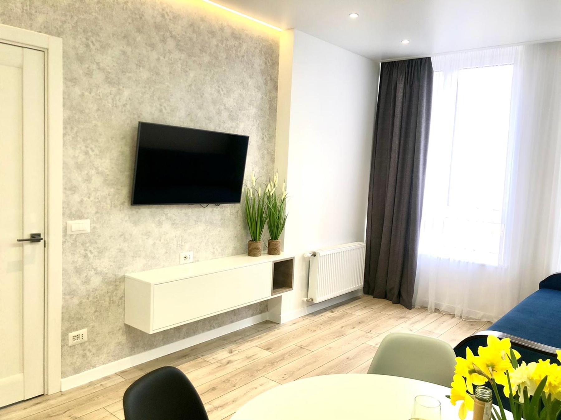 Osapart Beautiful Apartment In A Complex Semycvit Lviv Buitenkant foto
