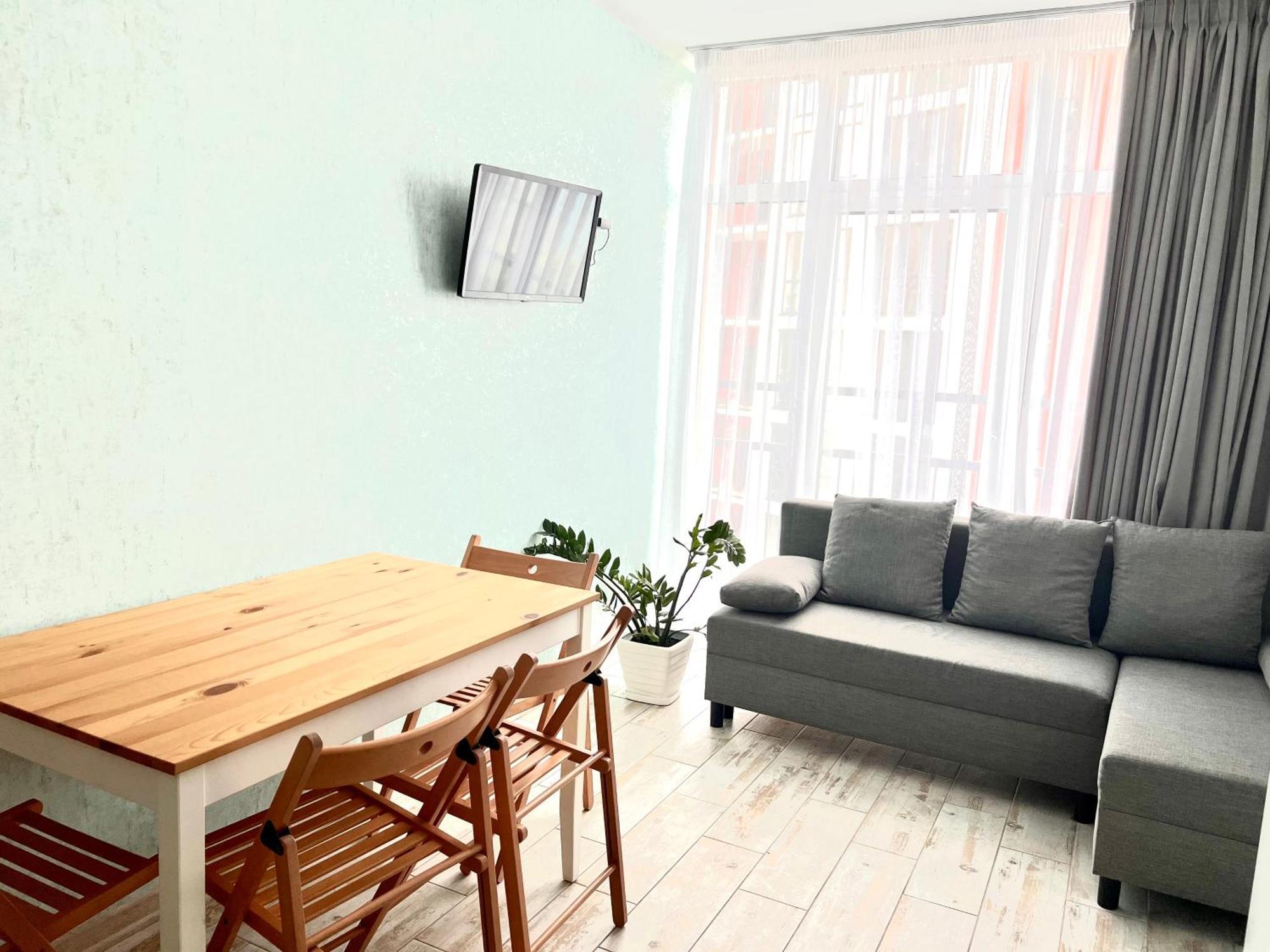 Osapart Beautiful Apartment In A Complex Semycvit Lviv Buitenkant foto